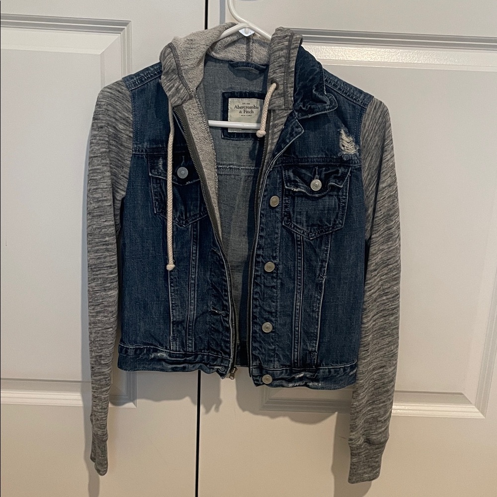 Abercrombie & Fitch Denim Jacket with Gray sweatshirt sleeves and hood